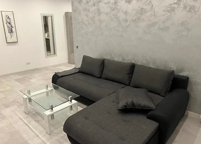 Stunning 2-room Penthouse With Lakeview W11 Апартаменти Бухарест