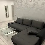 Stunning 2-room Penthouse With Lakeview W11 Apartament Bucureşti