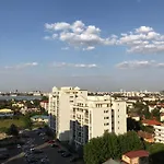 Apartament Stunning 2-room Penthouse With Lakeview W11 Bucureşti
