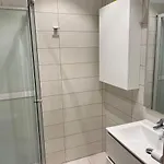 Stunning 2-room Penthouse With Lakeview W11