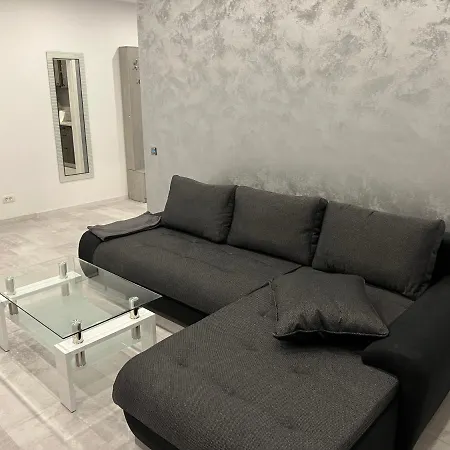 Stunning 2-room Penthouse With Lakeview W11 Апартаменты Бухарест