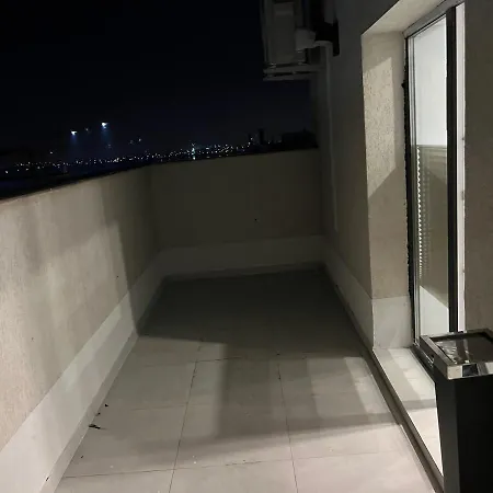 Stunning 2-room Penthouse With Lakeview W11 Bucarest