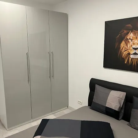 Stunning 2-room Penthouse With Lakeview W11 Apartman Bukarest