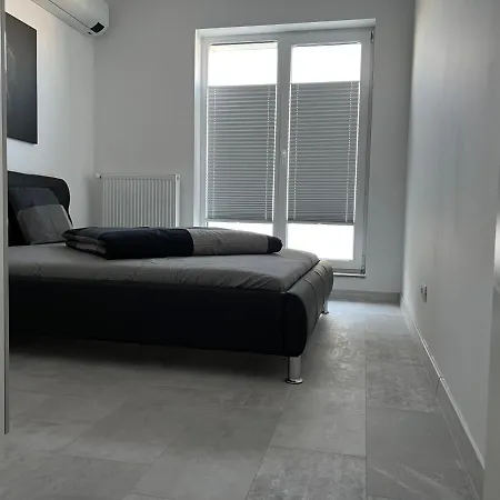 Stunning 2-room Penthouse With Lakeview W11 公寓