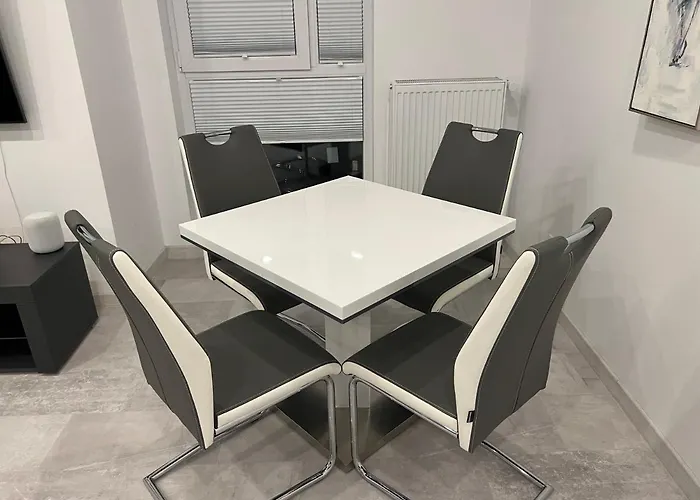 Stunning 2-room Penthouse With Lakeview W11 Apartmán Bukurešť