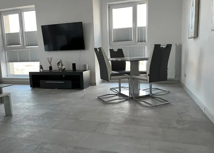 Stunning 2-room Penthouse With Lakeview W11 *