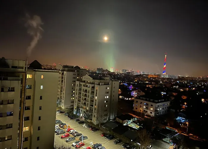 Stunning 2-room Penthouse With Lakeview W11 * Bukarest