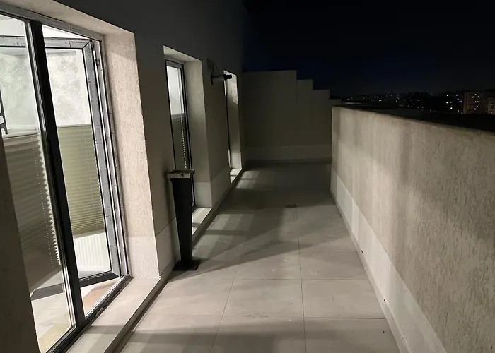 Stunning 2-room Penthouse With Lakeview W11 * Bükreş