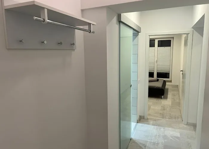 Stunning 2-room Penthouse With Lakeview W11 Lejlighed Bukarest