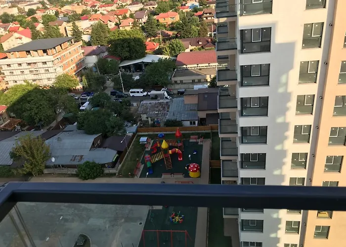 아파트 Stunning 2-room Penthouse With Lakeview W11 *