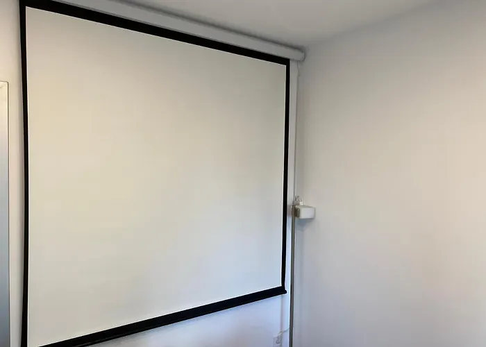 Lejlighed Stunning 2-room Penthouse With Lakeview W11